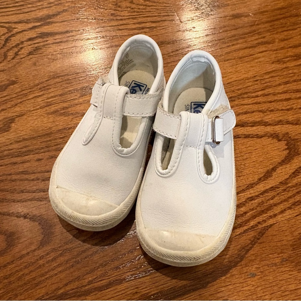 Keds white toe cap